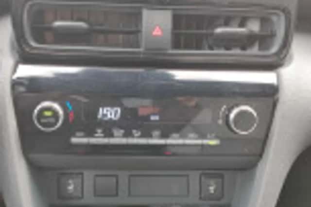 Toyota Yaris Cross (2025) thumbnail 55