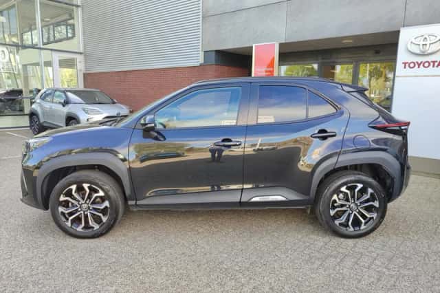 Toyota Yaris Cross (2024) thumbnail 11