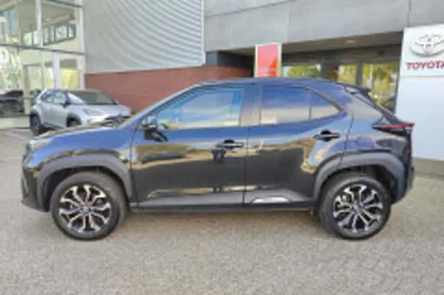Toyota Yaris Cross (2024) thumbnail 5