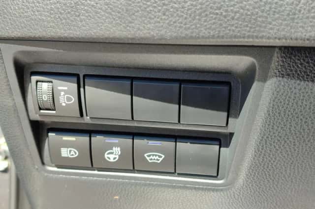Toyota Yaris Cross (2025) thumbnail 17