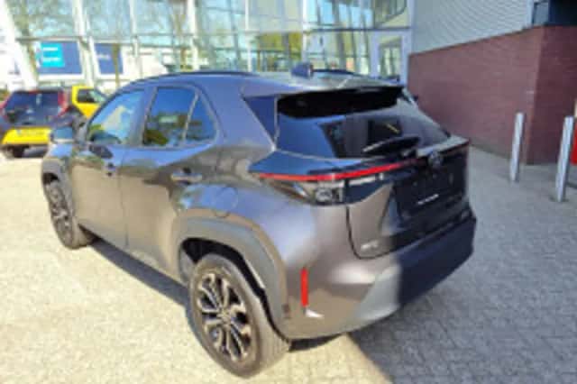 Toyota Yaris Cross (2025) thumbnail 3