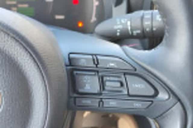 Toyota Yaris Cross (2025) thumbnail 52