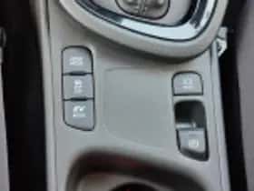 Toyota Yaris Cross (2025) thumbnail 63