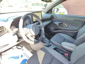 Toyota Yaris Cross (2025) thumbnail 10