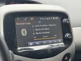 Toyota Aygo (2017) thumbnail 21