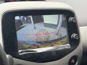 Toyota Aygo (2017) thumbnail 22