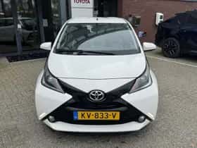 Toyota Aygo (2017) thumbnail 25