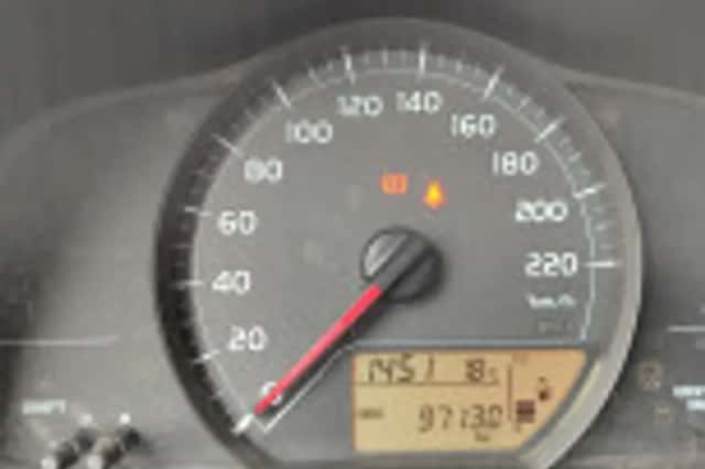 Toyota Yaris (2014) thumbnail 40