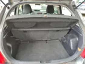 Toyota Yaris (2014) thumbnail 46