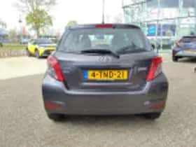 Toyota Yaris (2014) thumbnail 49