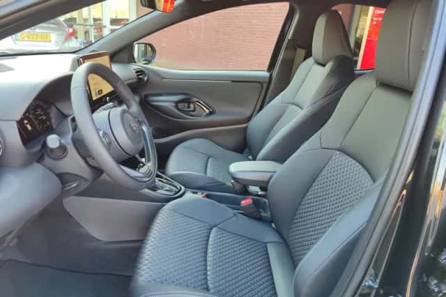 Toyota Yaris (2026) thumbnail 15