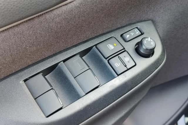 Toyota Yaris (2026) thumbnail 17