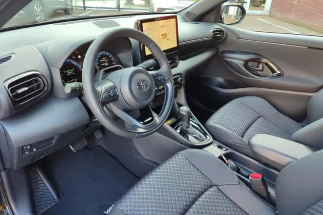 Toyota Yaris (2026) thumbnail 10