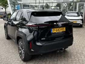 Toyota Yaris Cross (2022) thumbnail 4