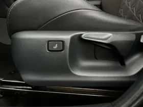 Toyota Yaris Cross (2022) thumbnail 34