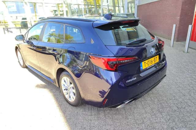 Toyota Corolla (2023) thumbnail 9
