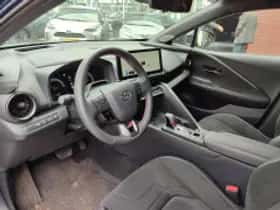 Toyota C hr (2024) thumbnail 4