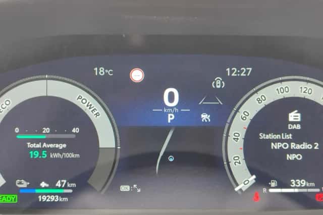 Toyota C hr (2024) thumbnail 34