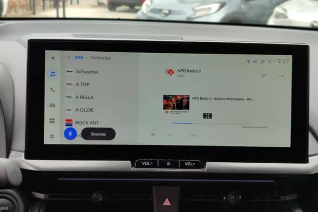 Toyota C hr (2024) thumbnail 37