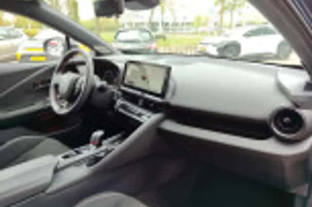 Toyota C hr (2024) thumbnail 52