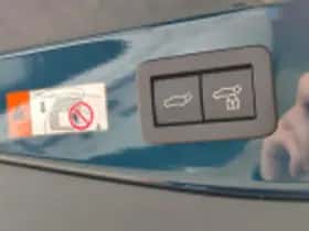 Toyota C hr (2024) thumbnail 76