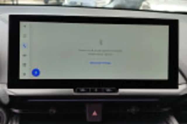 Toyota C hr (2024) thumbnail 87