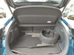 Toyota C hr (2024) thumbnail 92