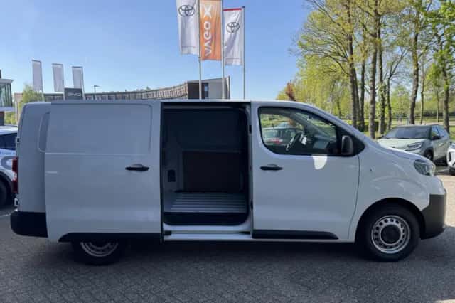 Toyota Proace (2026) thumbnail 13