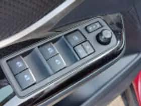 Toyota C hr (2018) thumbnail 54