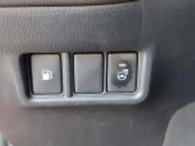 Toyota C hr (2018) thumbnail 56