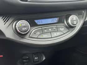 Toyota Yaris (2018) thumbnail 29
