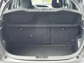 Toyota Yaris (2018) thumbnail 37