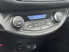 Toyota Yaris (2018) thumbnail 61