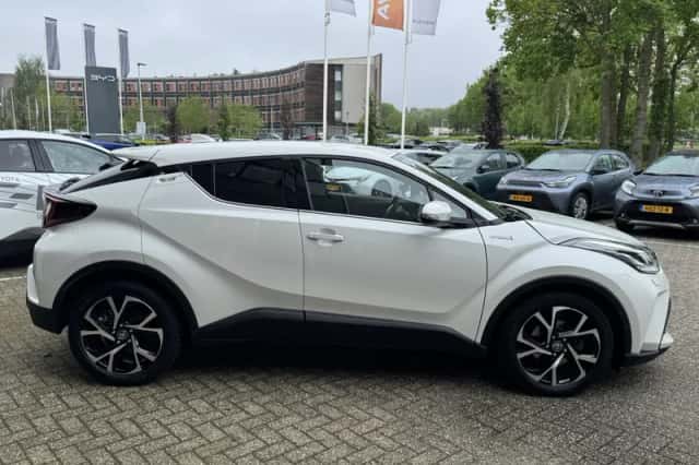 Toyota C hr (2020) thumbnail 12