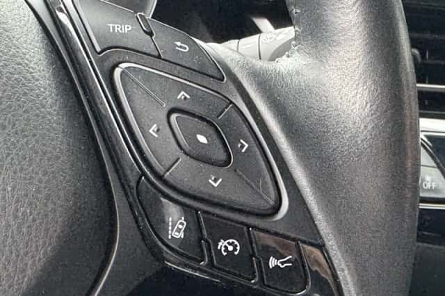 Toyota C hr (2020) thumbnail 22