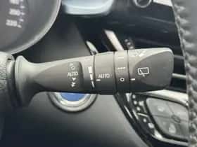 Toyota C hr (2020) thumbnail 23