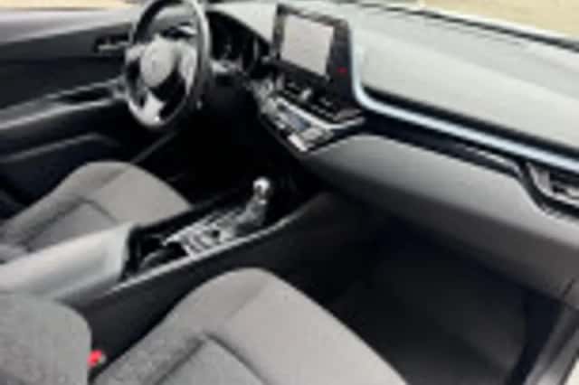 Toyota C hr (2020) thumbnail 37