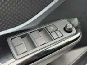 Toyota C hr (2020) thumbnail 44