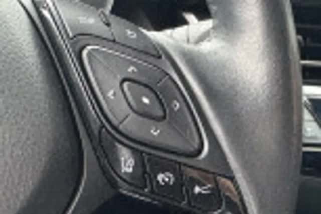 Toyota C hr (2020) thumbnail 49