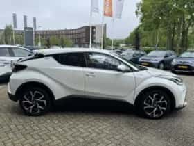 Toyota C hr (2020) thumbnail 6