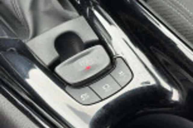 Toyota C hr (2020) thumbnail 56