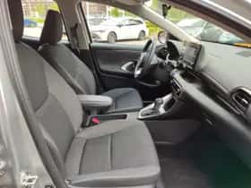 Toyota Yaris (2023) thumbnail 14