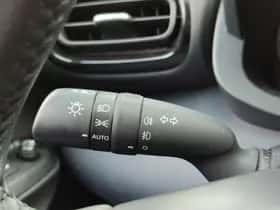 Toyota Yaris (2023) thumbnail 22