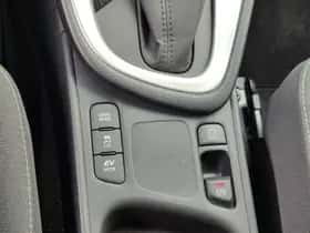 Toyota Yaris (2023) thumbnail 32