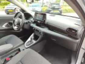 Toyota Yaris (2023) thumbnail 45
