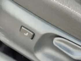 Toyota Yaris (2023) thumbnail 53