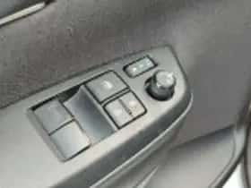 Toyota Yaris (2023) thumbnail 55