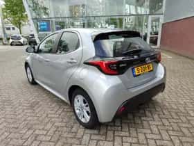 Toyota Yaris (2023) thumbnail 9