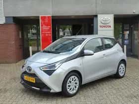 Toyota Aygo (2021) thumbnail 1