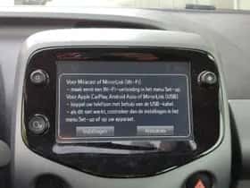 Toyota Aygo (2021) thumbnail 23